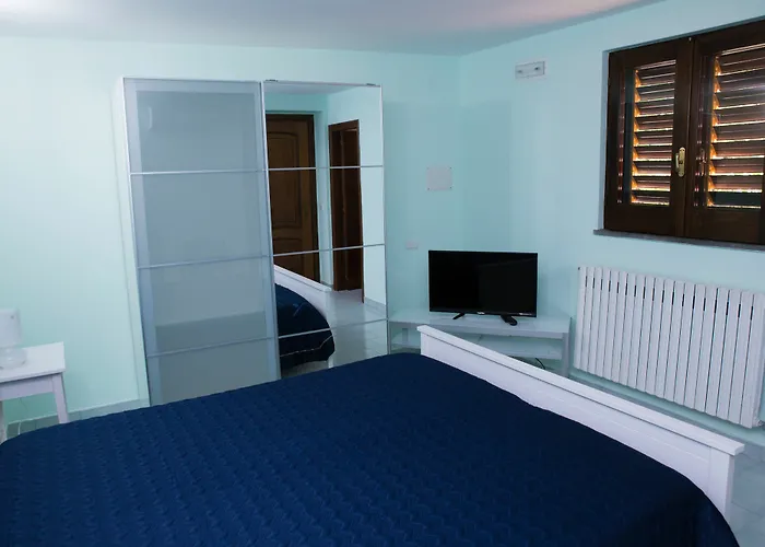 Bed & Breakfast Lemon Flats