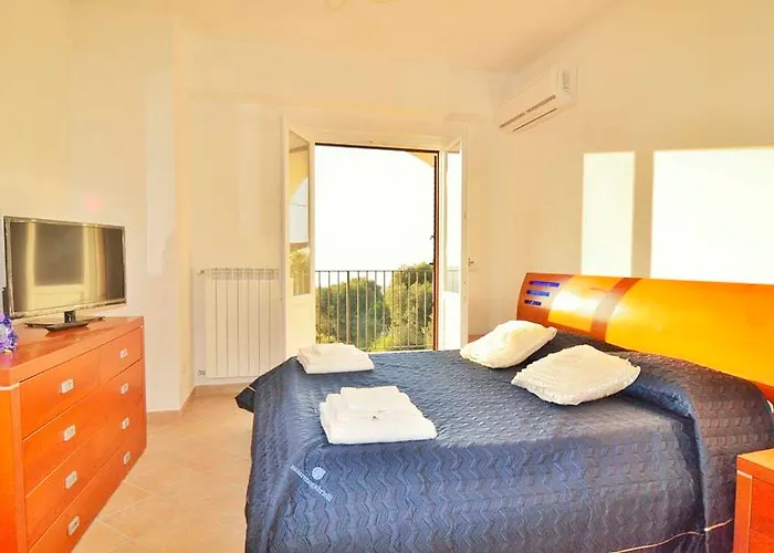 Bed & Breakfast Lemon Flats