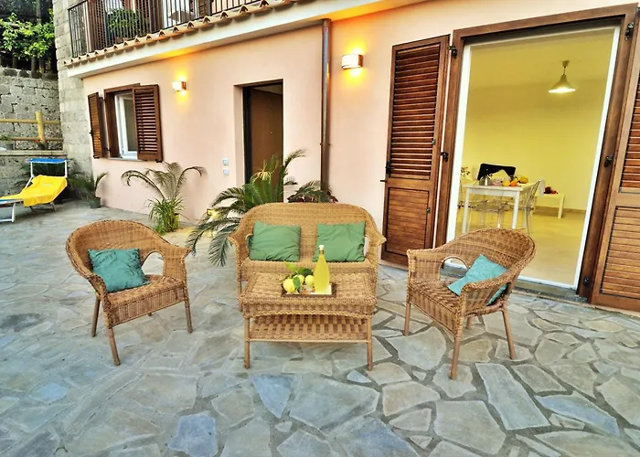 Lemon Flats Sorrento