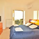 Bed & Breakfast Lemon Flats