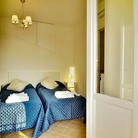 Bed & Breakfast Lemon Flats 4*