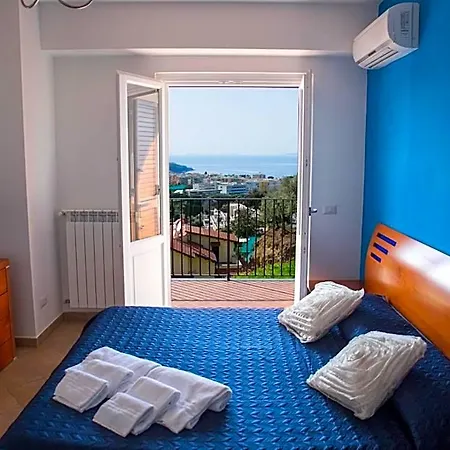 Bed & Breakfast Lemon Flats