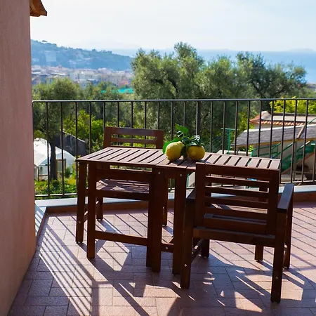 Oda ve Kahvaltı Lemon Flats 4*