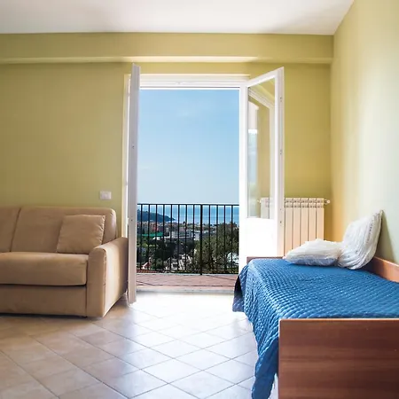 Alojamento de Acomodação e Pequeno-almoço Lemon Flats