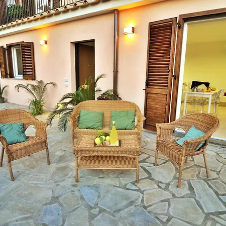 Lemon Flats Sorrento