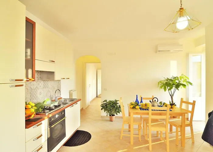 Lemon Flats Sorrento